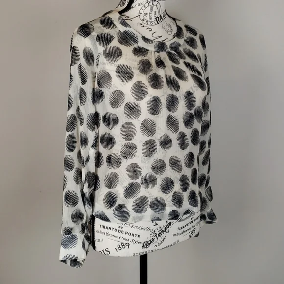 {Free Bird|Anthro} Long Sleeve Sheer Top Open Back - Picture 4 of 8